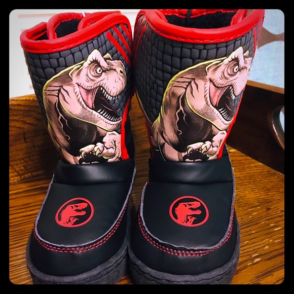 jurassic world snow boots